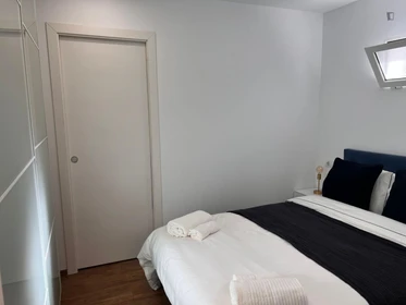 Alojamiento de 2 dormitorios en Cerdanyola Del Vallès