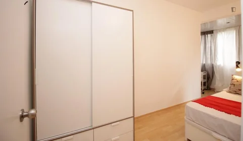 Privatzimmer in der Carrer de Caballero, bild 1 von 13