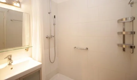 Privatzimmer in der Carrer de Caballero, bild 8 von 13