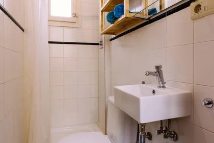 Habitación privada en C/ de Balmes, imagen 22 de 35