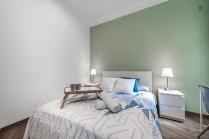Private room at Avinguda Diagonal, image 5 of 16