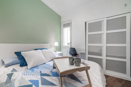 Private room at Avinguda Diagonal, image 6 of 16