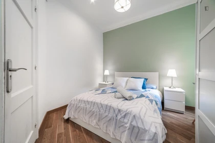 Private room at Avinguda Diagonal, image 7 of 16