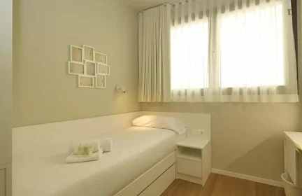 Prywatny pokój w rezydencji Carrer de Sèneca, obraz 1 49