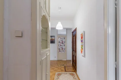 Private room at Rua de Diogo Cão, image 10 of 13