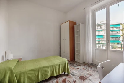 Room for rent in a shared flat in Firenze