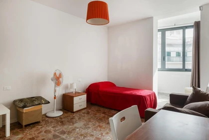 Alquiler de habitación en piso compartido en Florencia