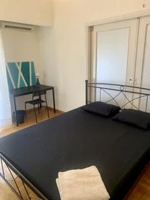 Helles Privatzimmer in Athens