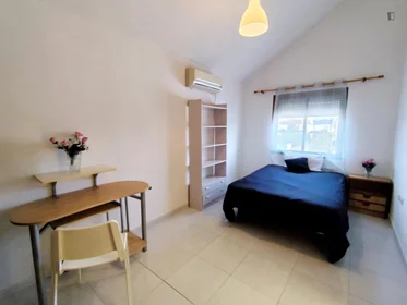 Quarto privado em Calle Moctezuma, imagem 1 de 33