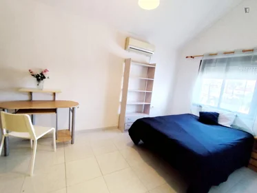 Quarto privado em Calle Moctezuma, imagem 4 de 33
