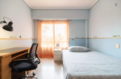 Privatzimmer in der Carrer del Ceramista Godofredo Buenosaires, bild 1 von 5