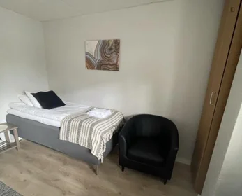 Chambre privée à Klangs gränd, image 2 de 25