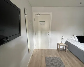 Chambre privée à Klangs gränd, image 9 de 25