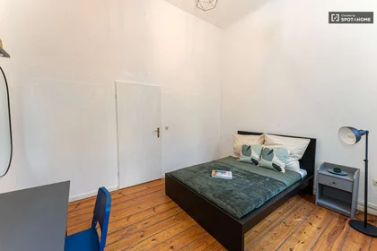 Private room at Kantstraße, image 1 of 10