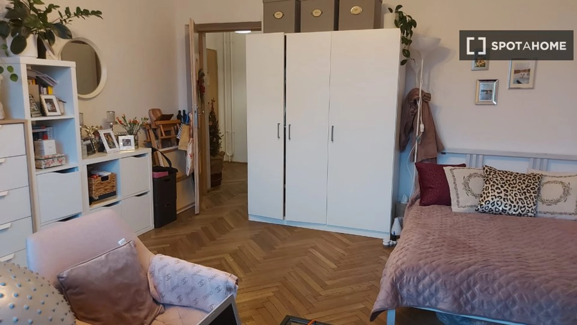 Chambre à louer avec lit double Cracovie