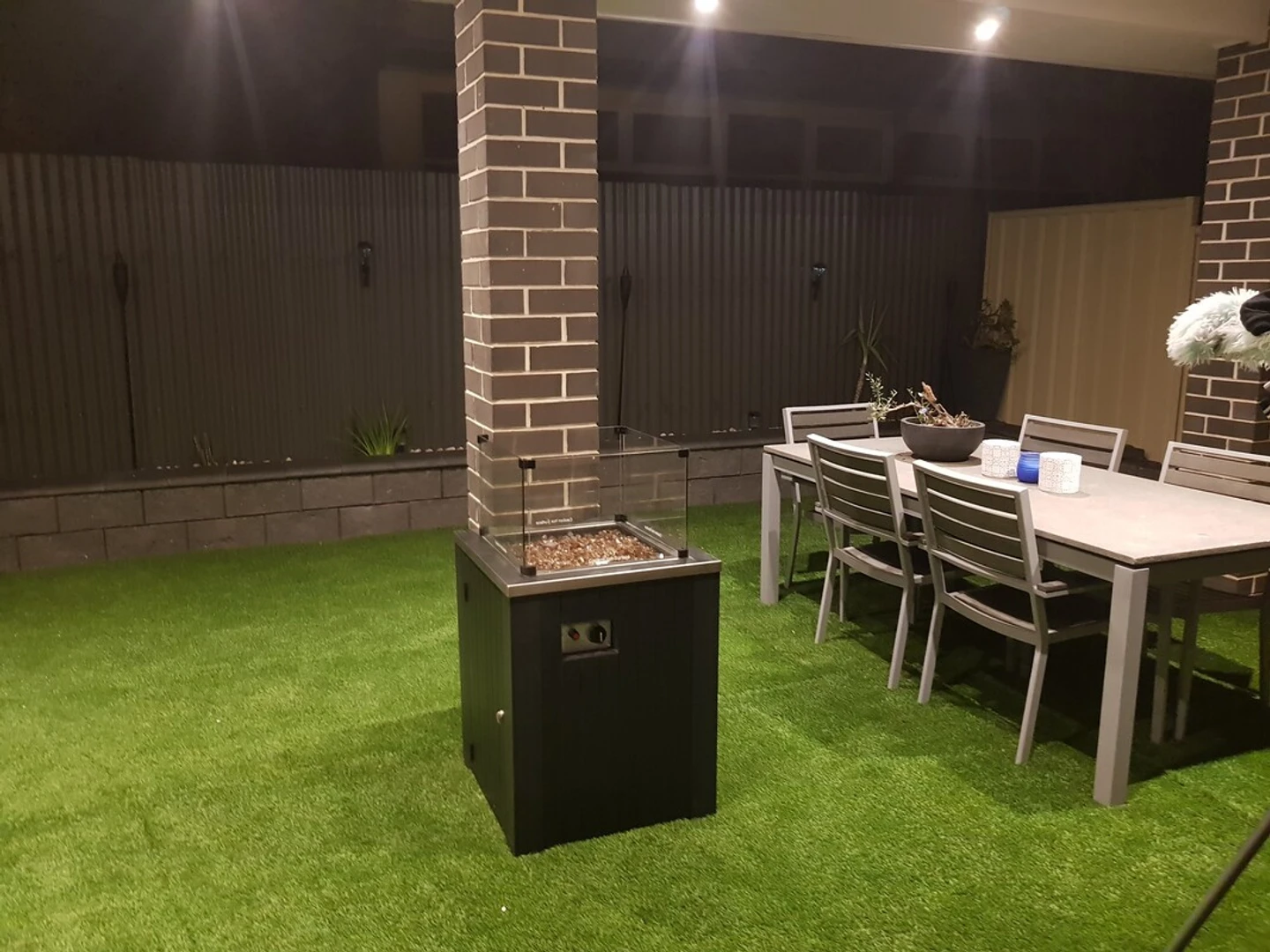 Cheap private room in Adelaide