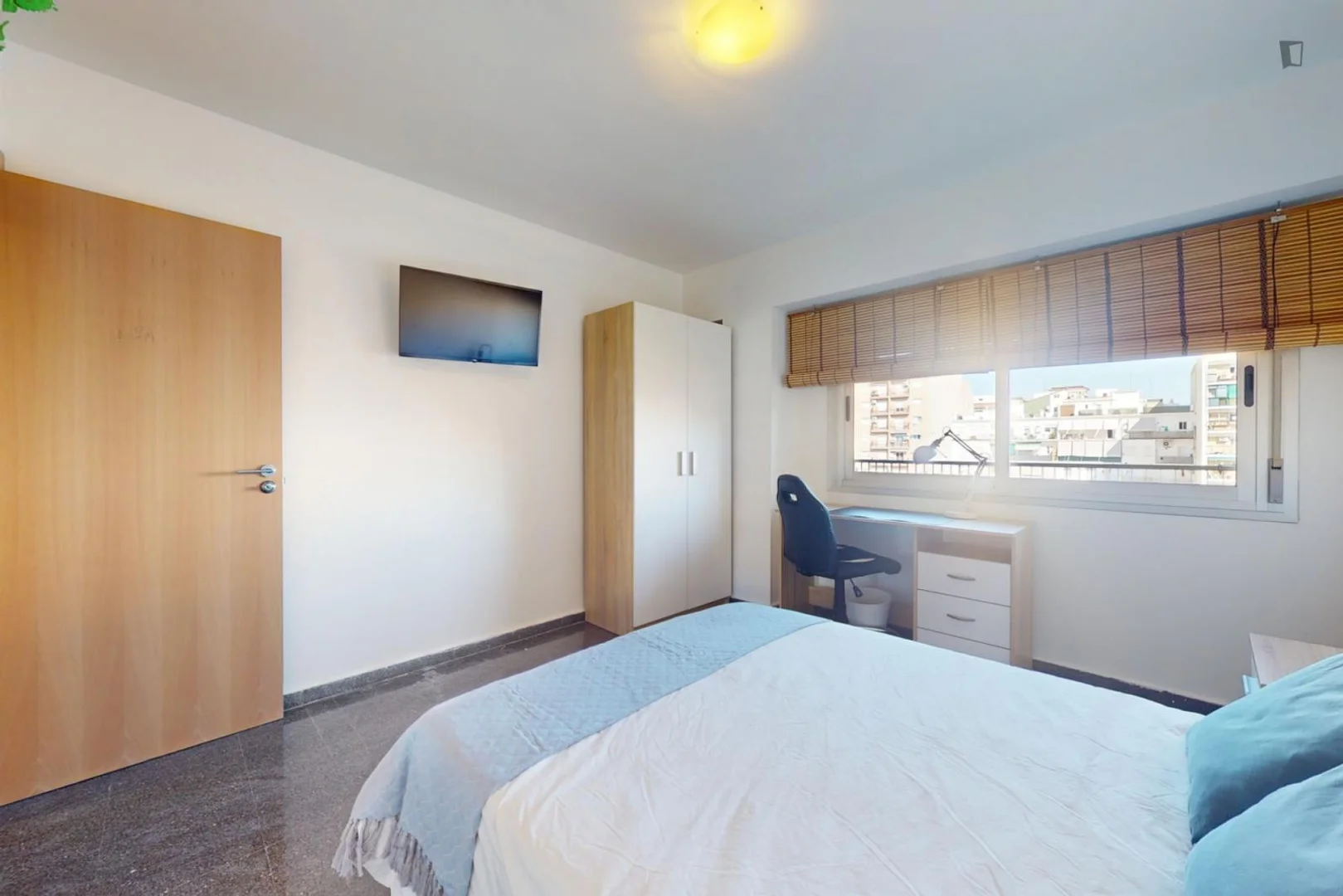 Studentenfreundliches Zimmer in  mit modernen Annehmlichkeiten