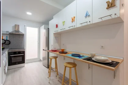 Chambre privée à Calle José Carsí, image 7 de 12