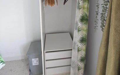 Quarto privado em Carrer d'Almiserà, imagem 2 de 14
