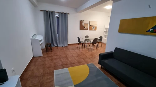 Alojamiento con 3 habitaciones en Madeira