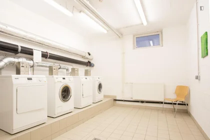 Stanza privata in residence in Elisenstraße, immagine 9 di 11