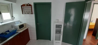 Room for rent with double bed Leiria
