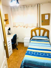 Zimmer mit Doppelbett zu vermieten Villanueva De La Cañada