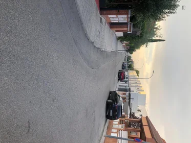 Quarto privado em calle Roncesvalles Villanueva de la Cañada, imagem 42 de 49