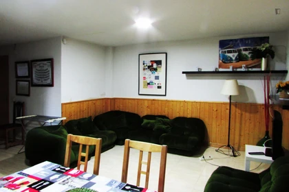 Bright private room in Colmenarejo