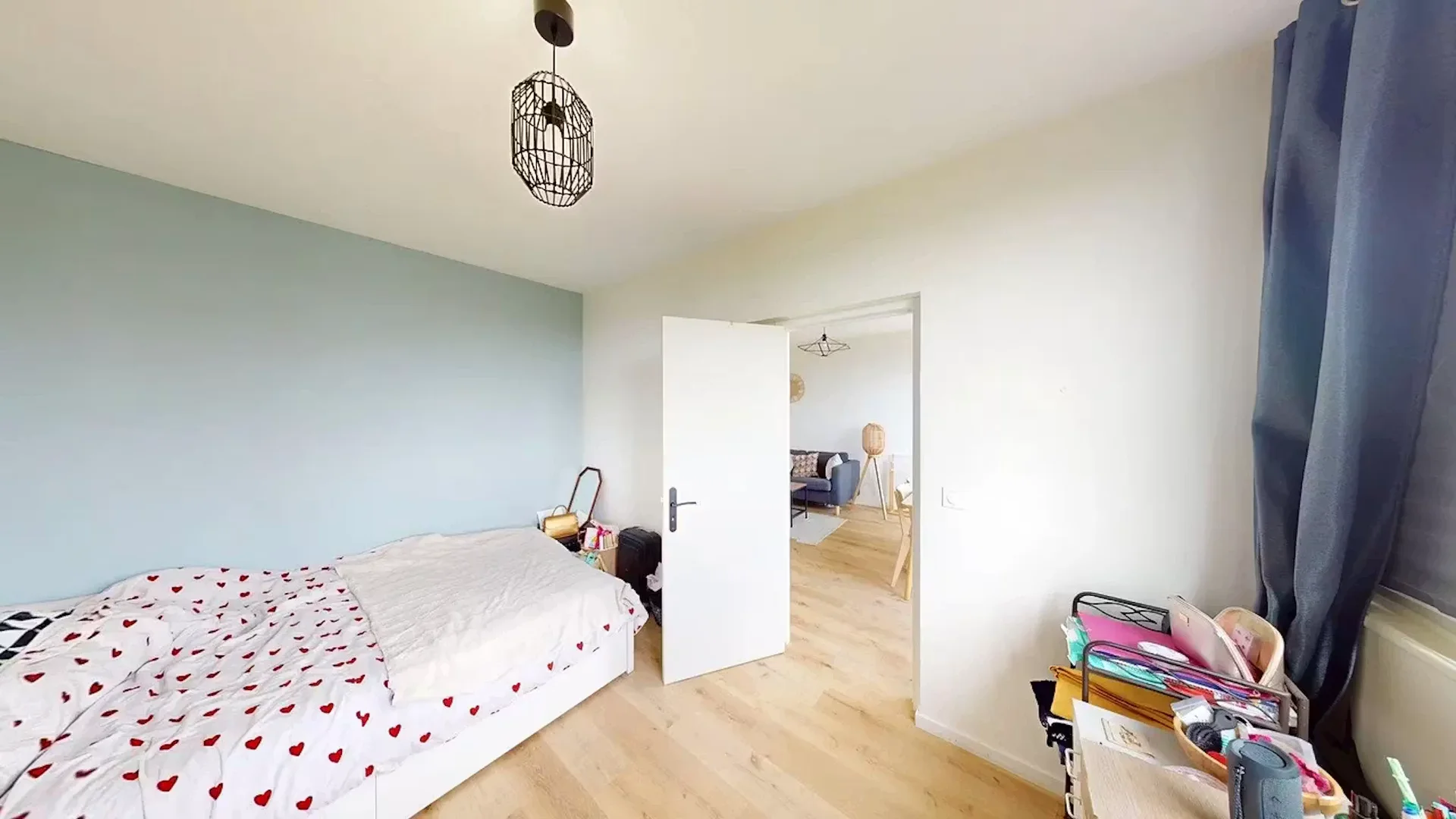 Habitación asequible para estudiantes con buena iluminación en 