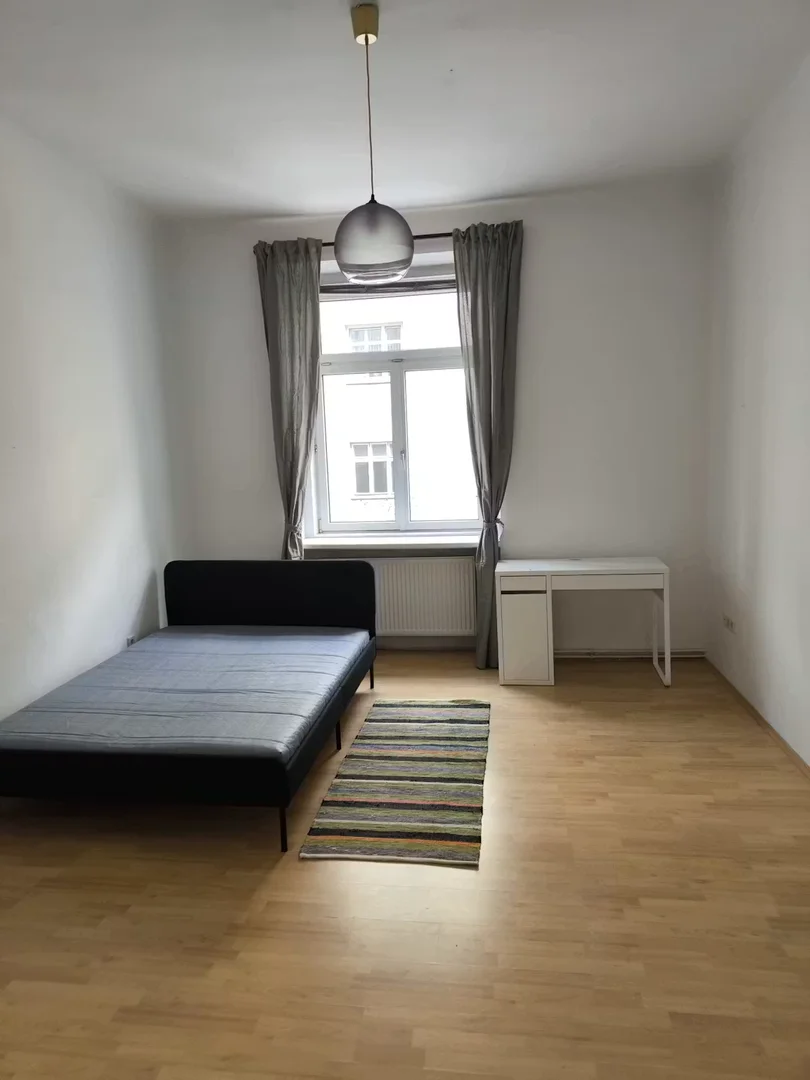 Chambre à louer dans un appartement d'étudiant à , entièrement meublée