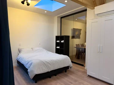 Apartamento inteiro em Jan de Oudestraat, Strijp, imagem 5 de 10