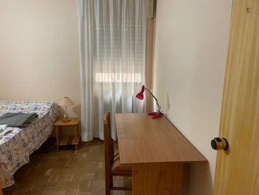 Jasny pokój prywatny w Leganés