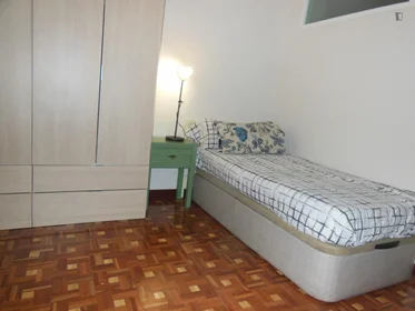 Private room at Calle Nuevo Baztan, image 25 of 40