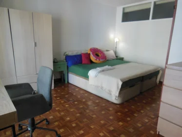Private room at Calle Nuevo Baztan, image 34 of 40