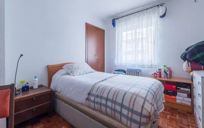 Stanza privata in Calle Nuevo Baztan, immagine 1 di 41