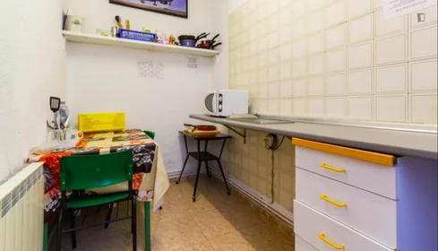 Privatzimmer in der Calle de San Bernardino, bild 6 von 20