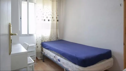 Habitación privada en Avenida de las Ciudades, imagen 8 de 21