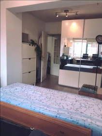 Leganés de çift kişilik yataklı kiralık oda