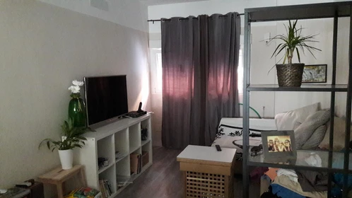 Chambre à louer dans un appartement en colocation à Alcobendas