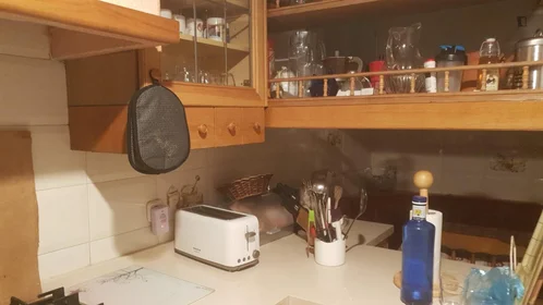 Quarto privado em Calle Jaralon, imagem 10 de 19