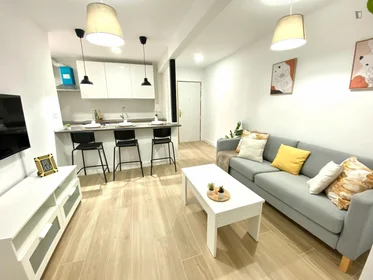Prywatny pokój Plaza de la Fuensanta, obraz 8 13