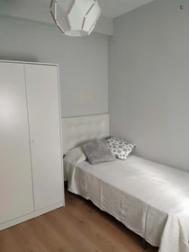 Zimmer mit Doppelbett zu vermieten Leganes