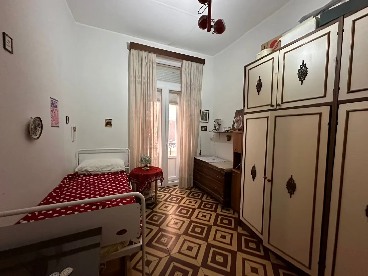 Room for rent with double bed Teramo