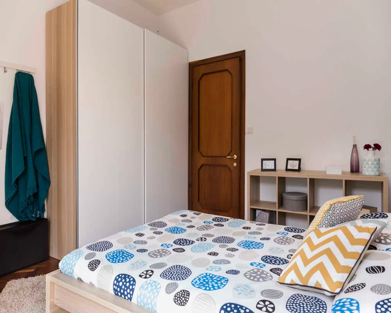 Affordable room for students with ample lighting in