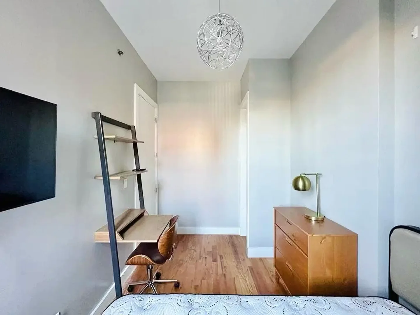 Preisgünstiges Studentenzimmer in günstiger Lage in