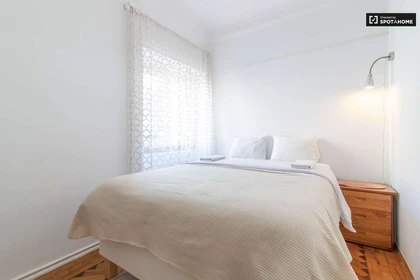 Quarto para alugar num apartamento partilhado em Lisboa