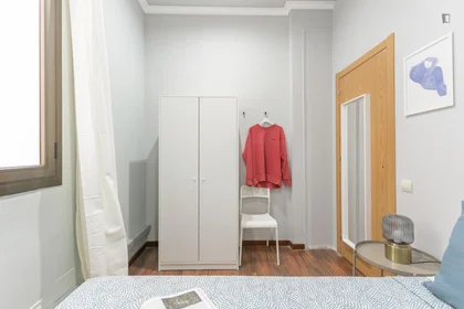 Private room at Balmes 109, image 1 of 10