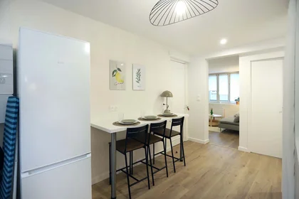 Quarto privado em 1 Rue Pierre Loti, 29200 Brest, France, imagem 8 de 9