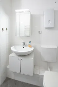 Prywatny pokój Kölner Land Str., obraz 15 30